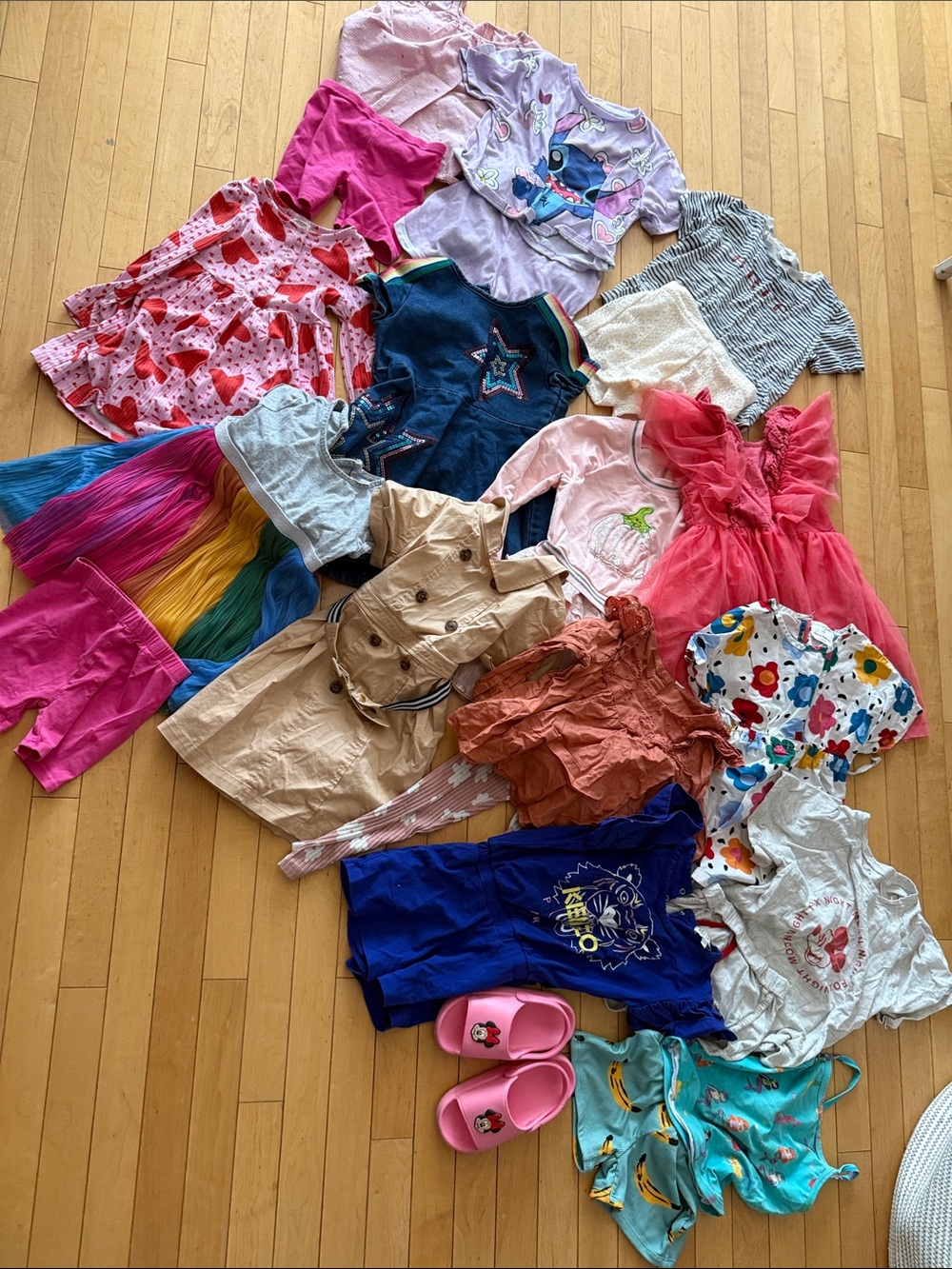 Size 4-5t Girls Mixed Colors Matching Set - Pink, Blue, Red, Rainbow